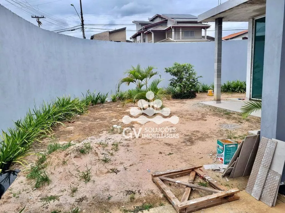 Casa, 3 quartos, 196 m² - Foto 2