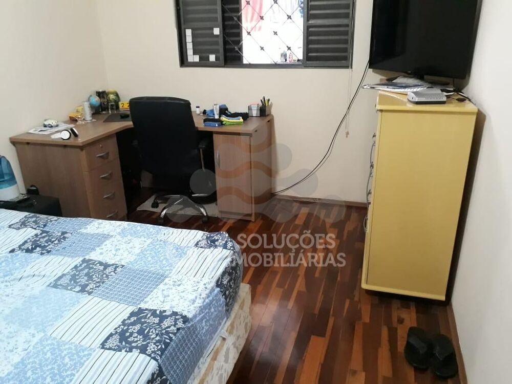 Casa à venda com 3 quartos, 195m² - Foto 8
