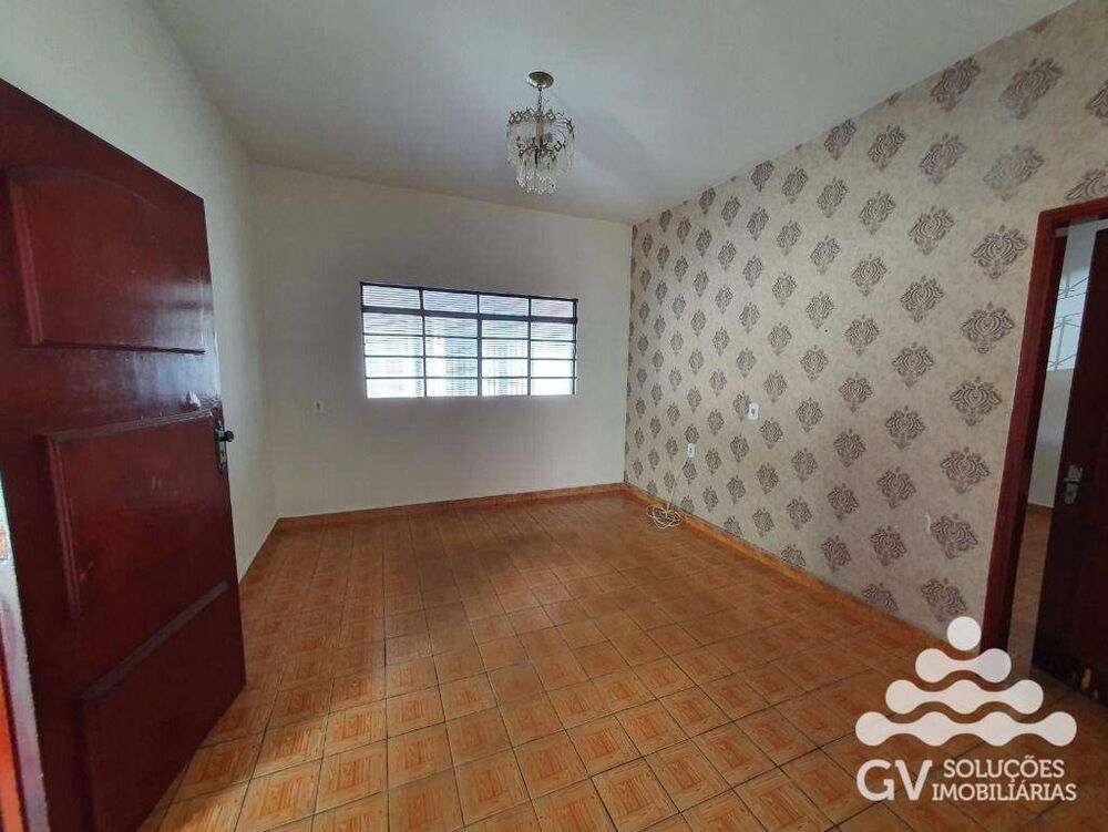 Casa, 2 quartos, 180 m² - Foto 3