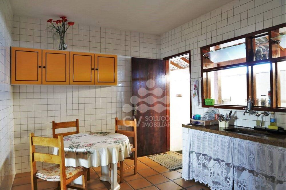 Casa, 3 quartos, 360 m² - Foto 2