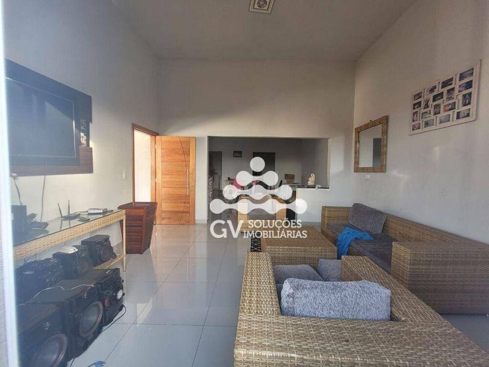 Casa, 2 quartos, 140 m² - Foto 1