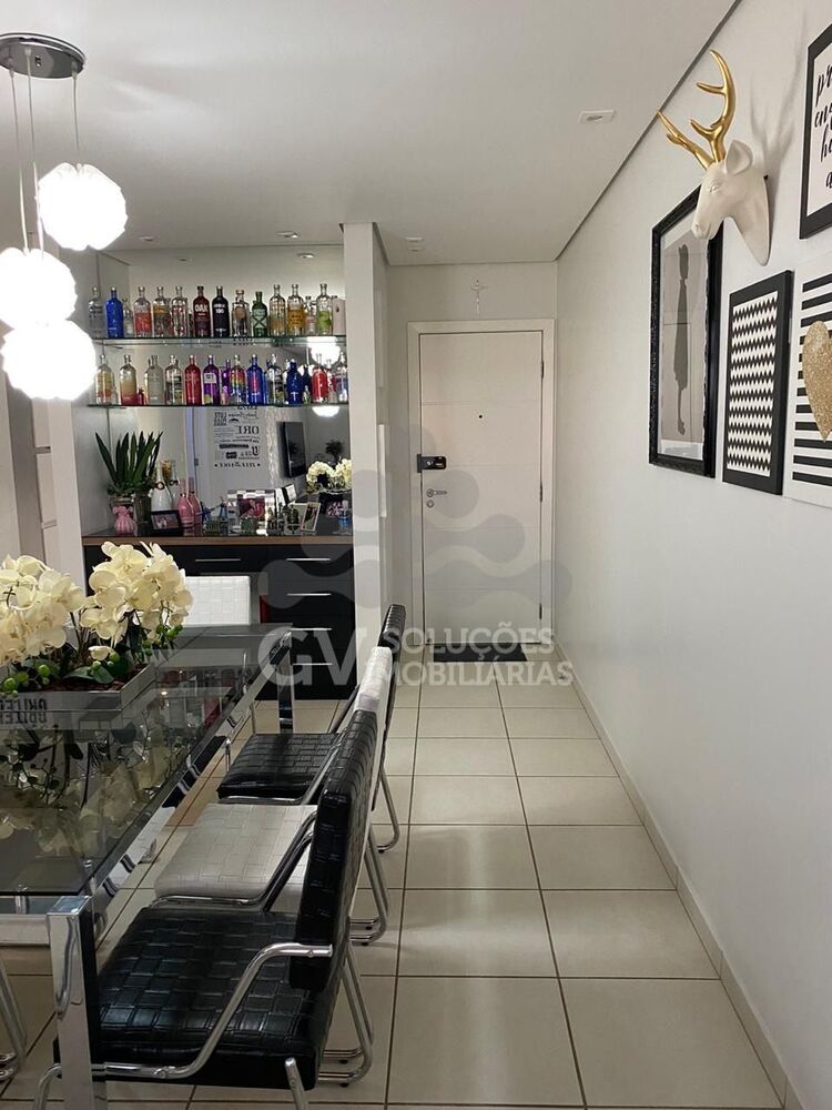 Apartamento à venda com 3 quartos, 118m² - Foto 2