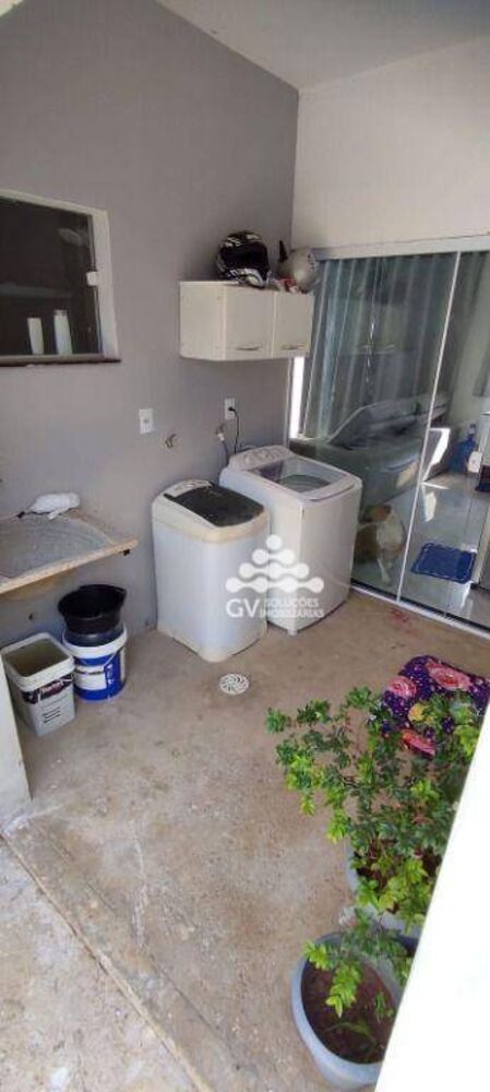 Casa à venda com 3 quartos, 95m² - Foto 4