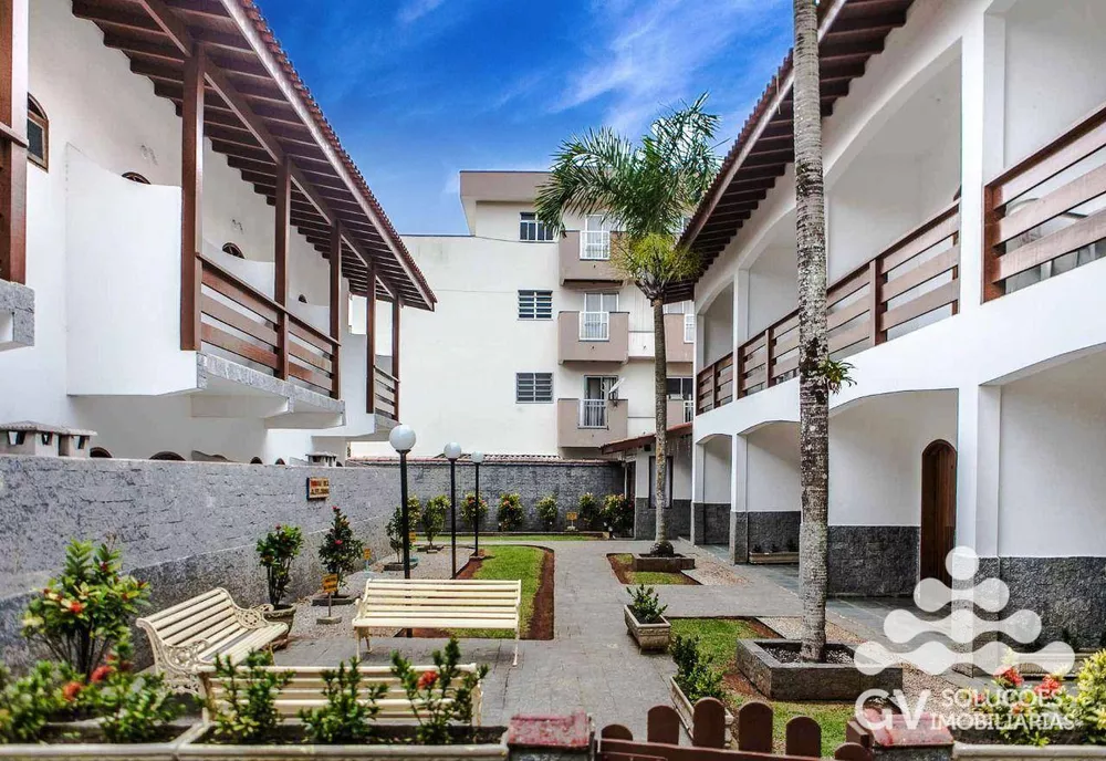 Sobrado, 8 quartos, 720 m² - Foto 1