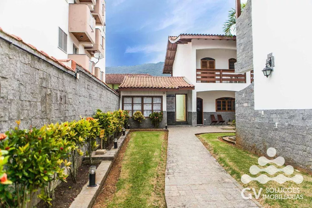 Sobrado, 8 quartos, 720 m² - Foto 5