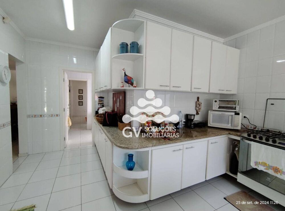 Casa de Condomínio à venda com 5 quartos, 299m² - Foto 6