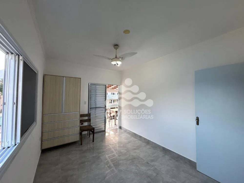 Casa, 3 quartos, 235 m² - Foto 1