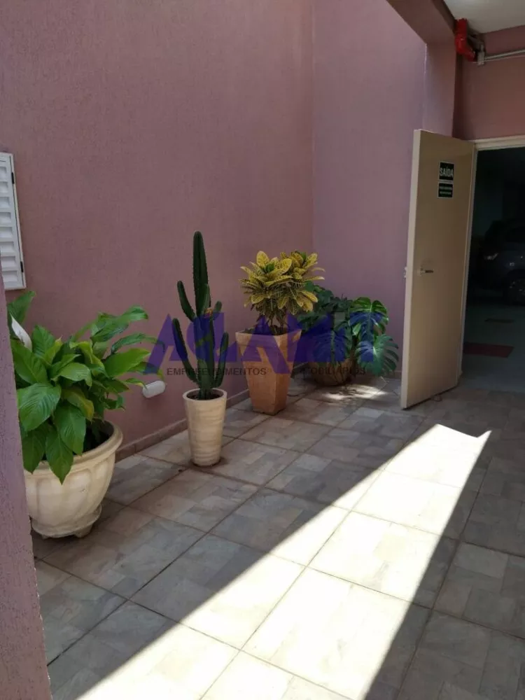 Apartamento à venda com 2 quartos, 40m² - Foto 9