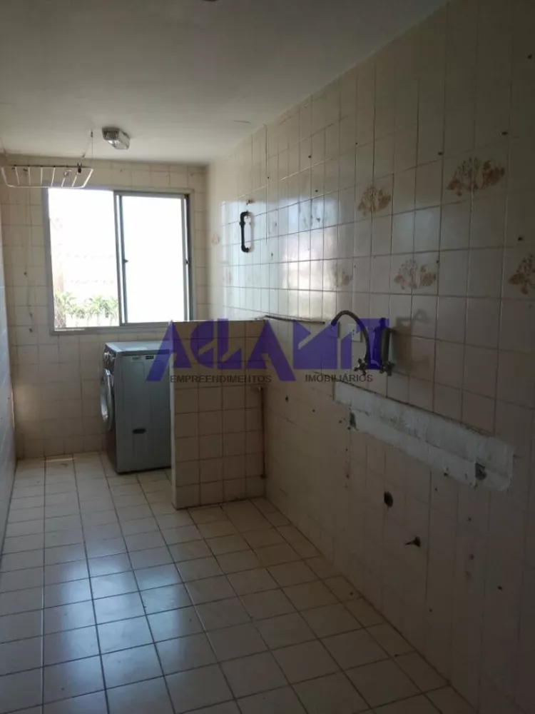 Apartamento à venda com 2 quartos, 48m² - Foto 3