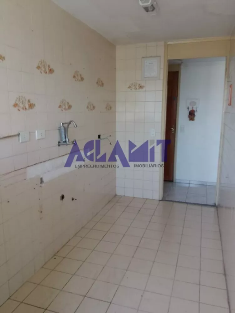 Apartamento à venda com 2 quartos, 48m² - Foto 4