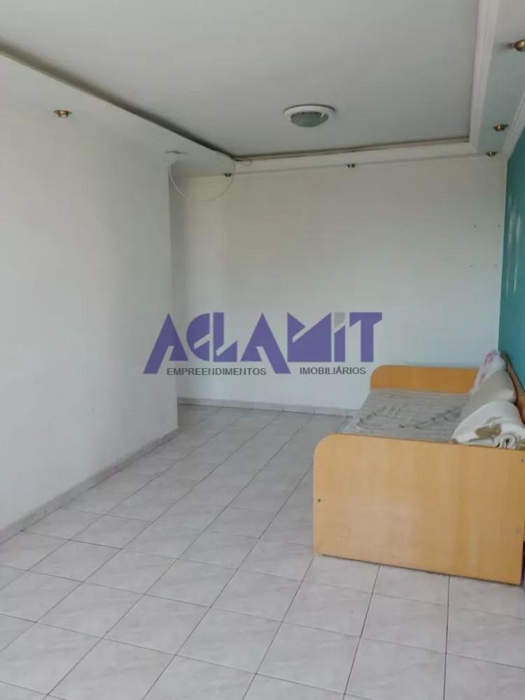 Apartamento à venda com 2 quartos, 48m² - Foto 2