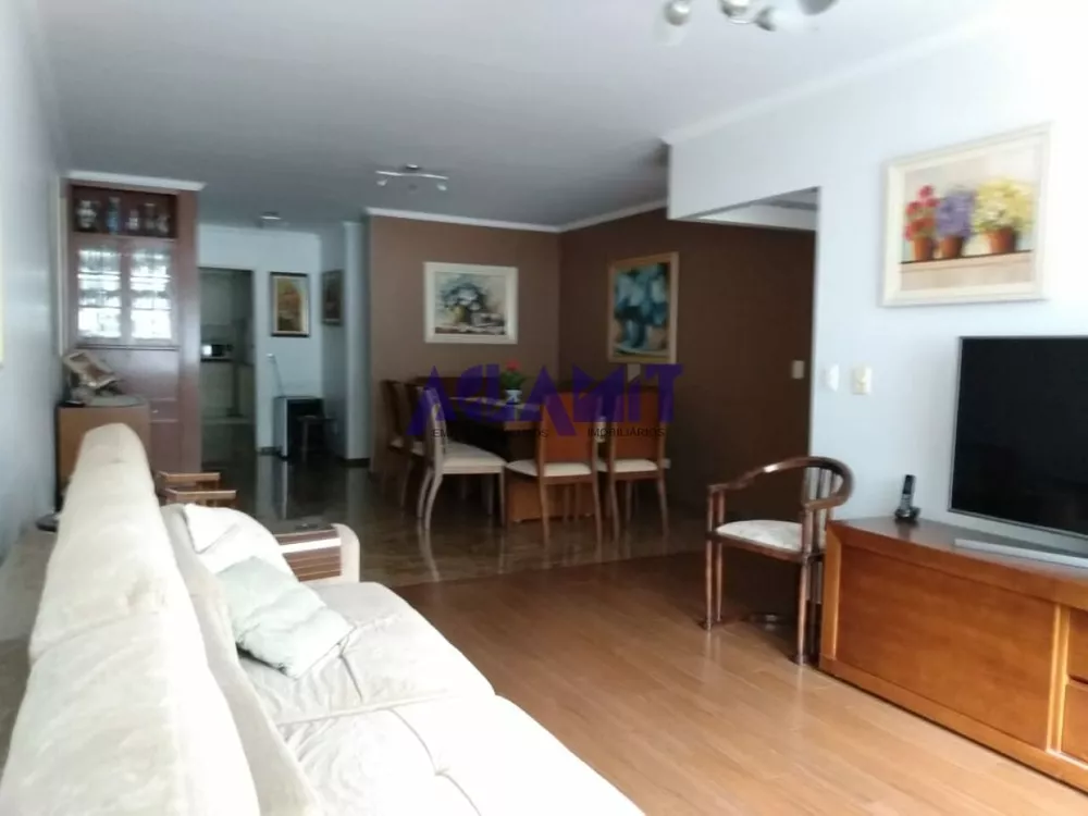 Apartamento à venda com 3 quartos, 165m² - Foto 2