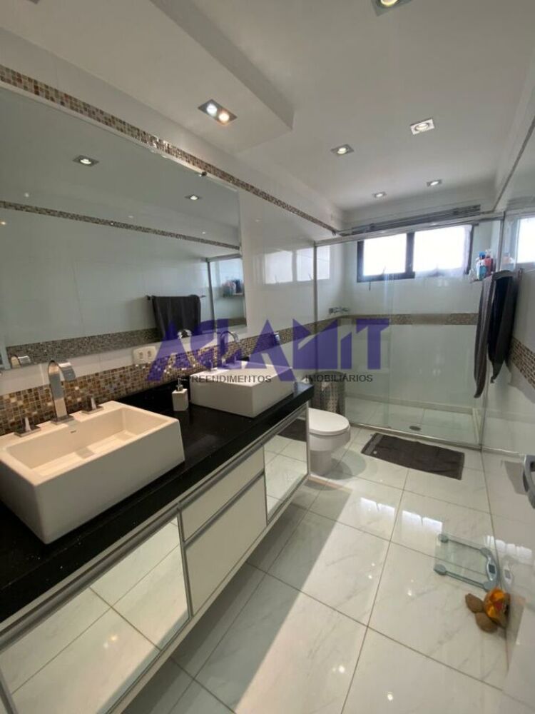 Apartamento, 4 quartos, 257 m² - Foto 1