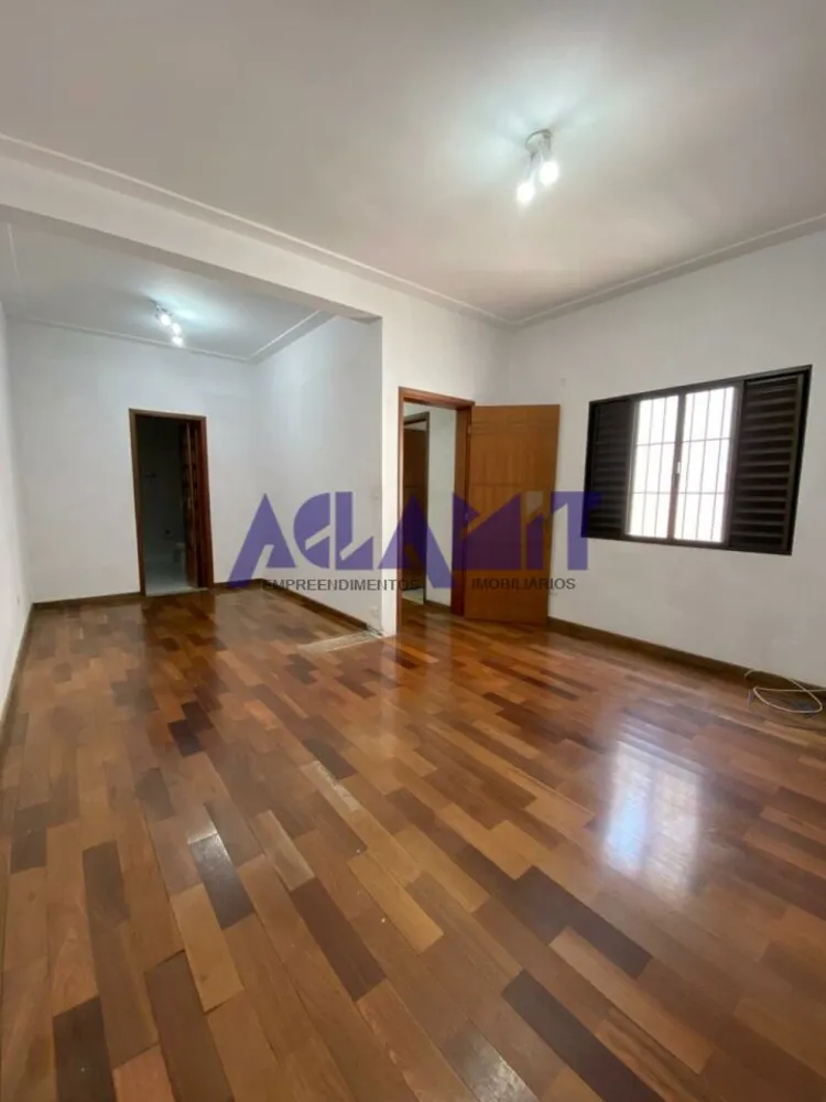 Casa, 3 quartos, 210 m² - Foto 3
