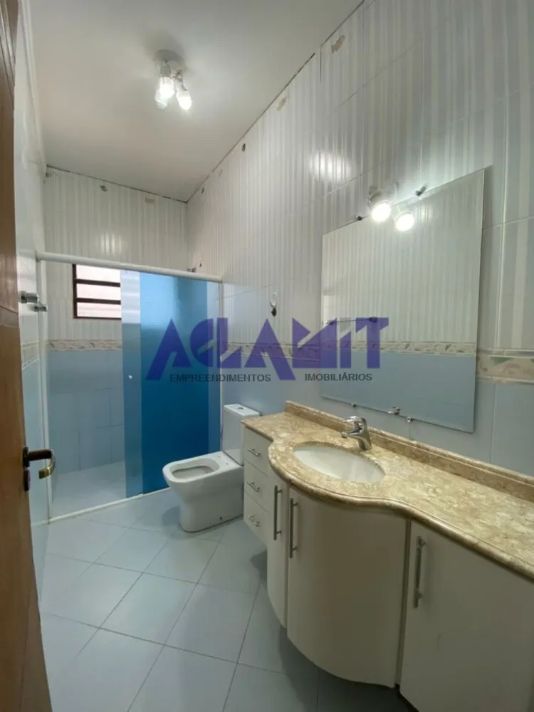 Casa, 3 quartos, 210 m² - Foto 8