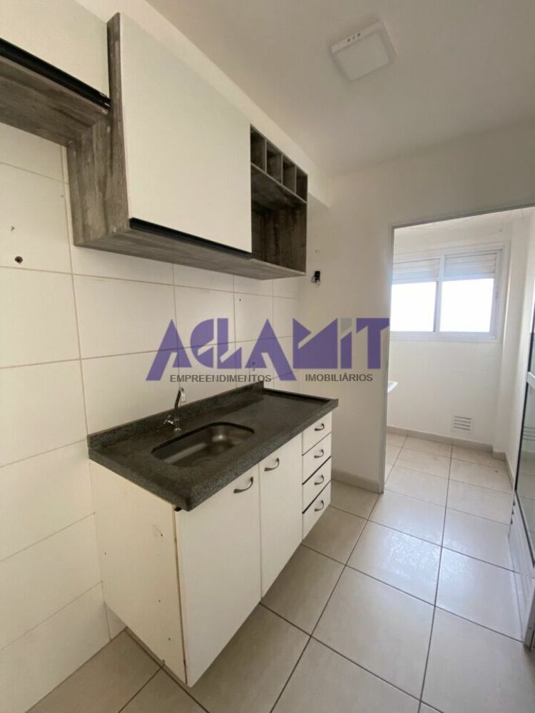 Apartamento à venda com 2 quartos, 47m² - Foto 3