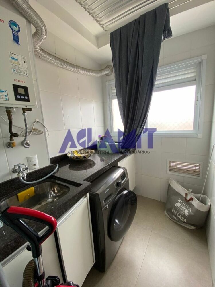 Apartamento à venda com 2 quartos, 85m² - Foto 3