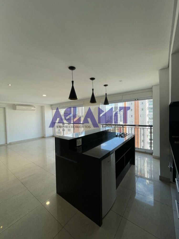Apartamento à venda e aluguel com 3 quartos, 200m² - Foto 4