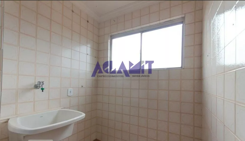 Apartamento à venda com 2 quartos, 58m² - Foto 7