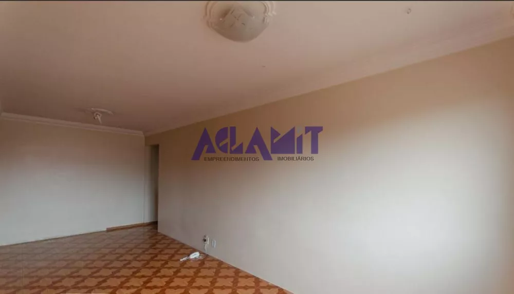 Apartamento à venda com 2 quartos, 58m² - Foto 4