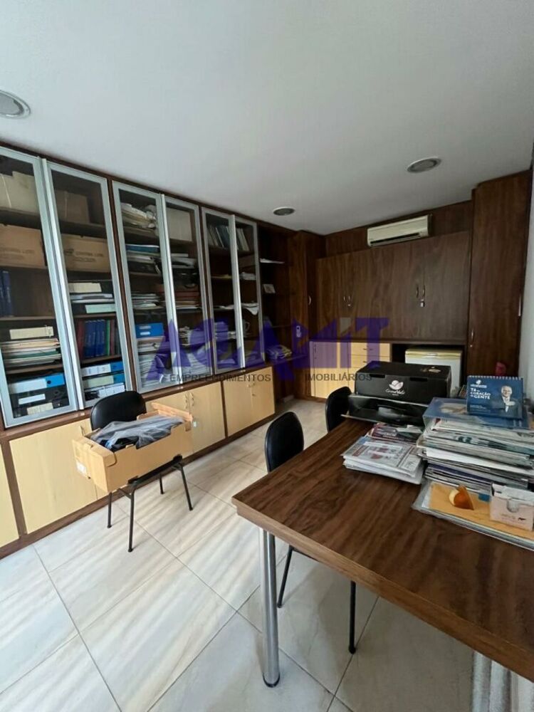 Prédio Inteiro à venda com 1 quarto, 750m² - Foto 3