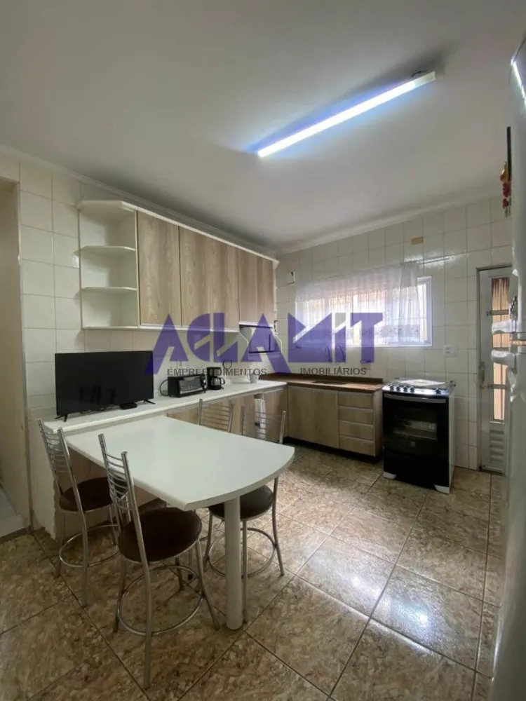 Casa, 3 quartos, 200 m² - Foto 1