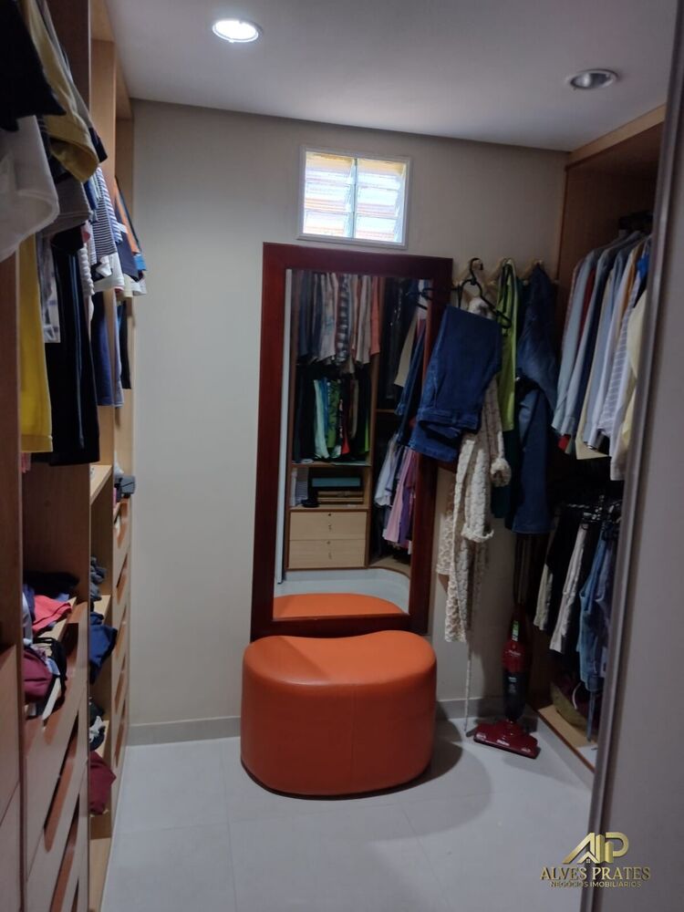 Casa, 3 quartos, 274 m² - Foto 9