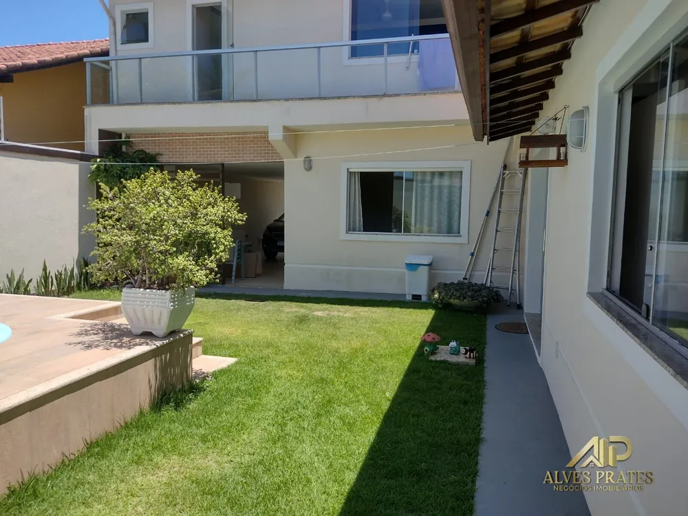 Casa, 3 quartos, 274 m² - Foto 2