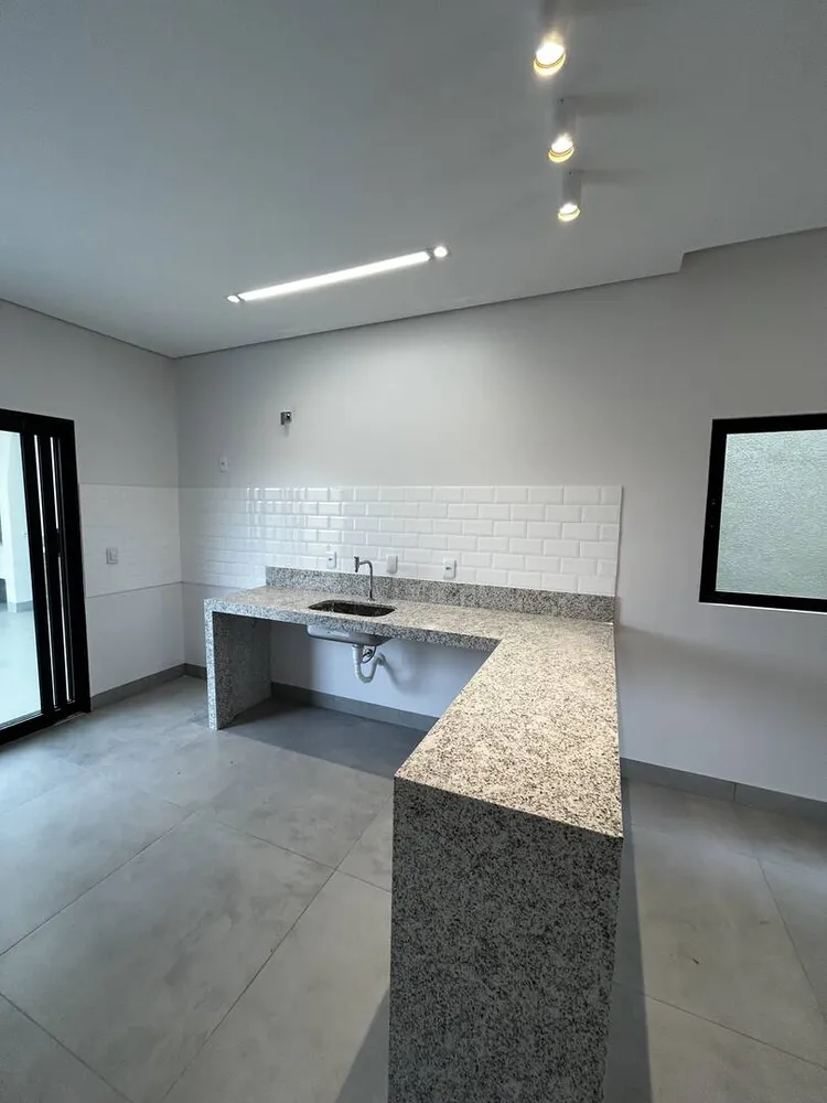 Casa, 3 quartos, 200 m² - Foto 8