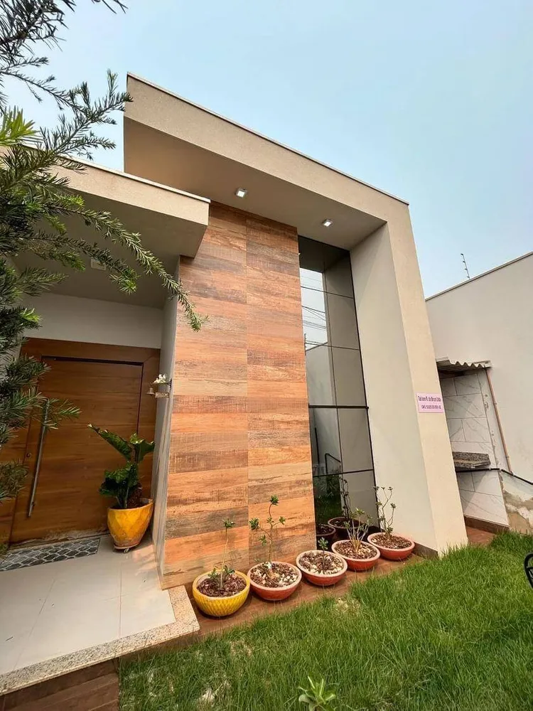 Casa, 3 quartos, 196 m² - Foto 2