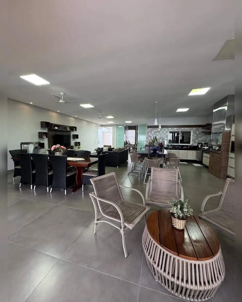 Casa, 3 quartos, 360 m² - Foto 9