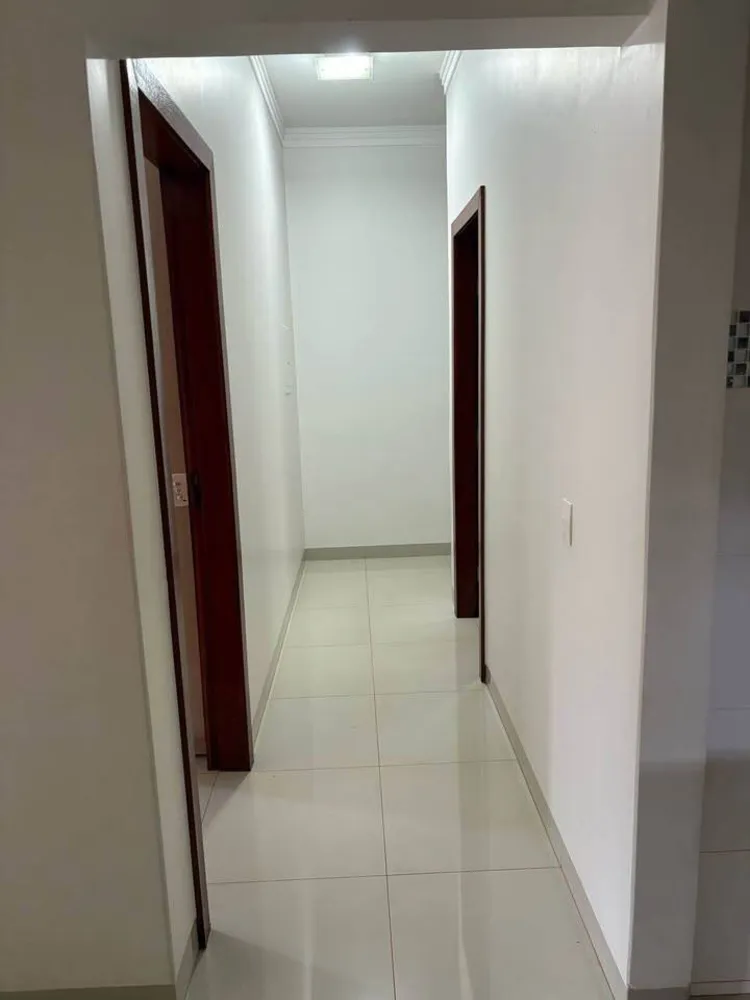 Casa, 3 quartos, 225 m² - Foto 4