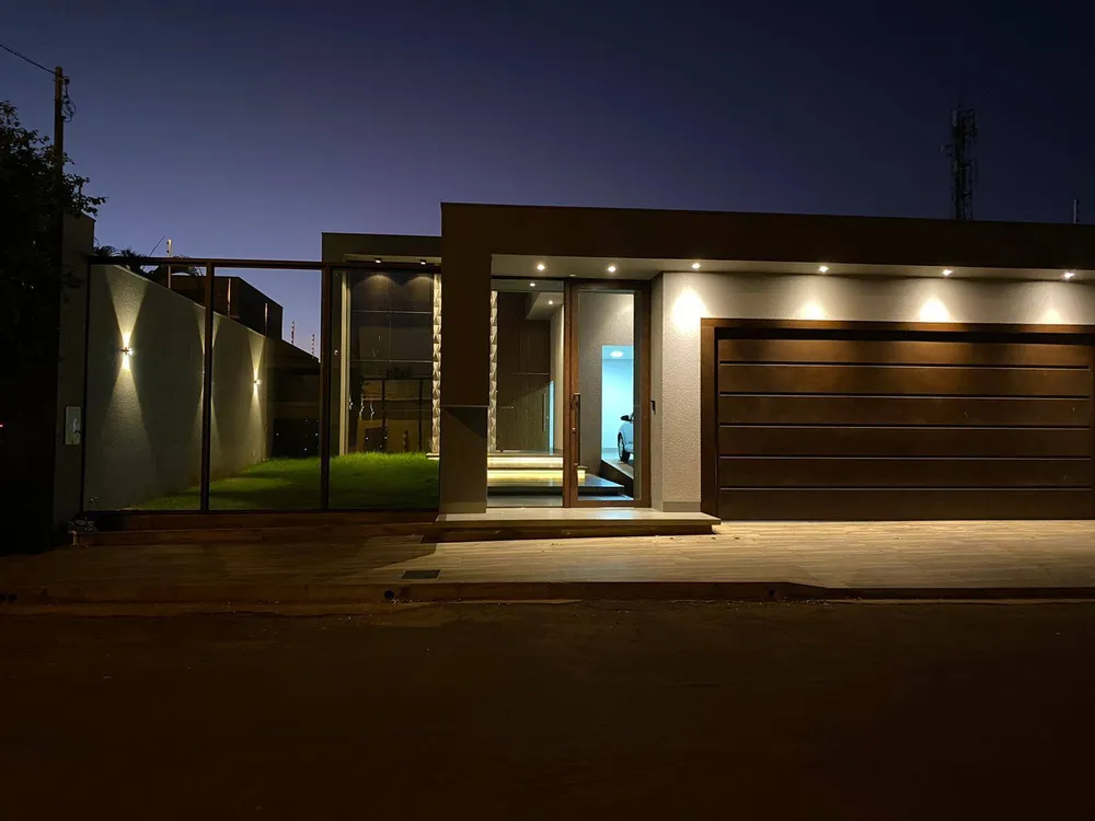 Casa, 3 quartos, 256 m² - Foto 2
