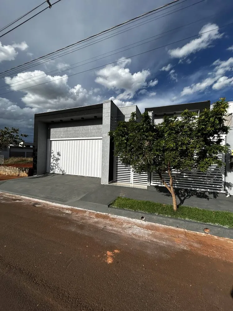 Casa, 3 quartos, 210 m² - Foto 1