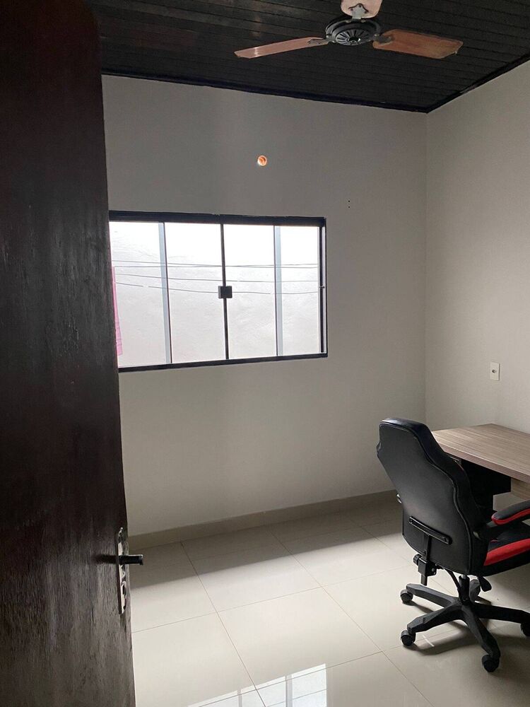 Casa à venda com 3 quartos, 159m² - Foto 4