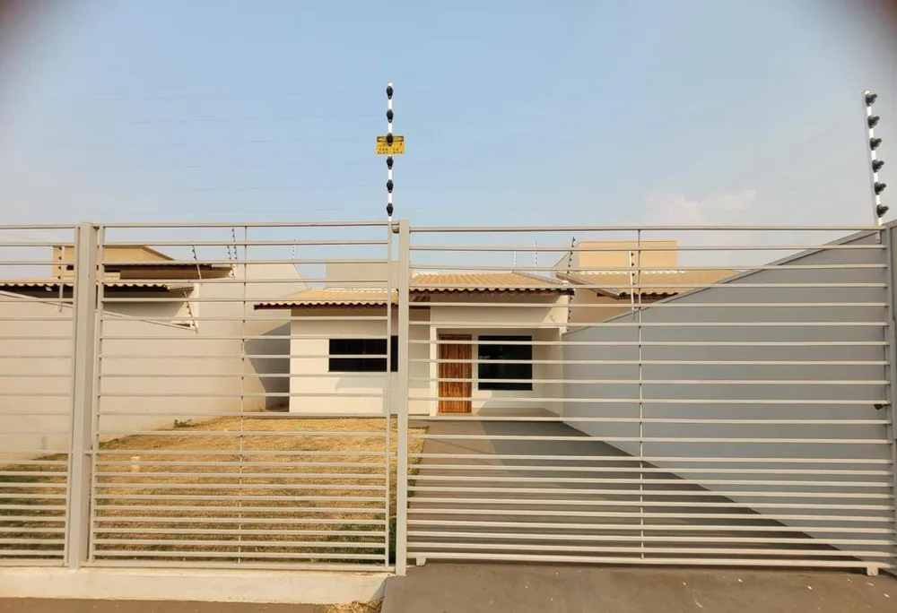 Casa, 2 quartos, 79 m² - Foto 1