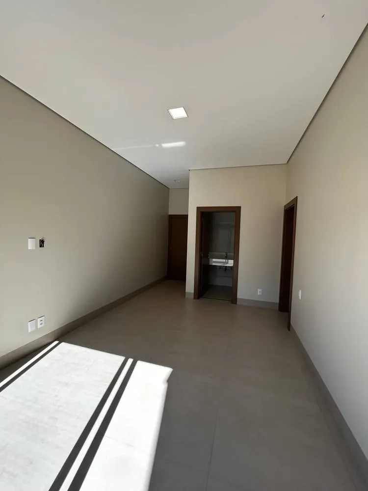 Casa, 3 quartos, 250 m² - Foto 7