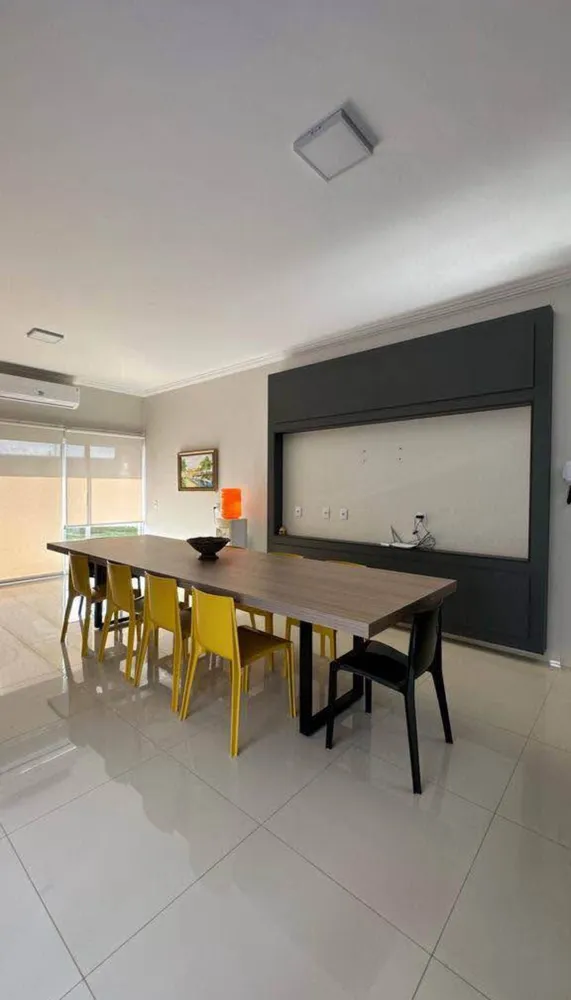 Casa, 3 quartos, 206 m² - Foto 3