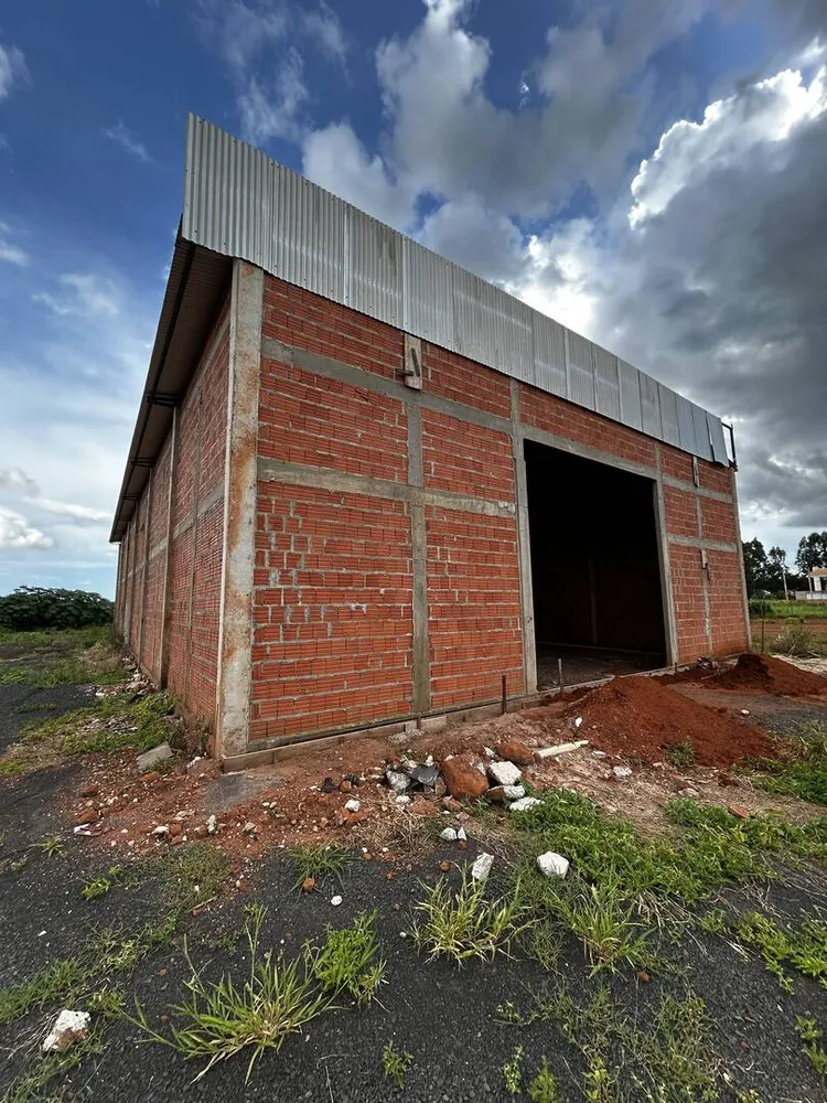 Sala-Conjunto, 2340 m² - Foto 4