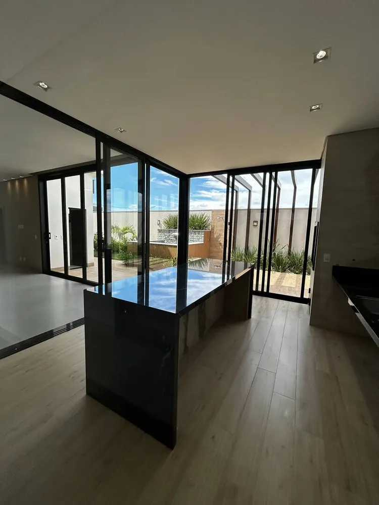 Casa, 3 quartos, 256 m² - Foto 5