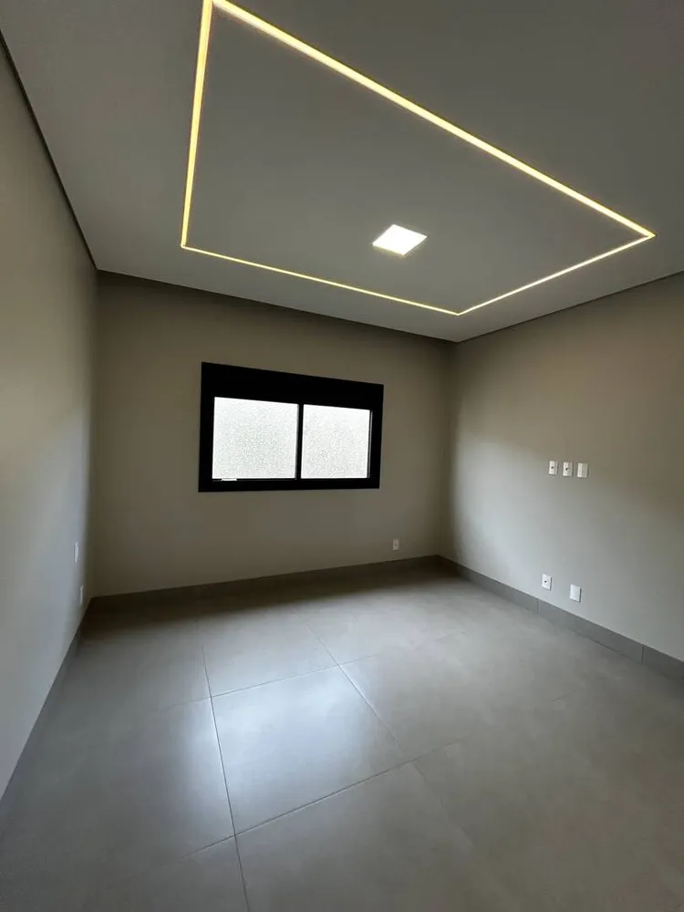 Casa, 3 quartos, 256 m² - Foto 3