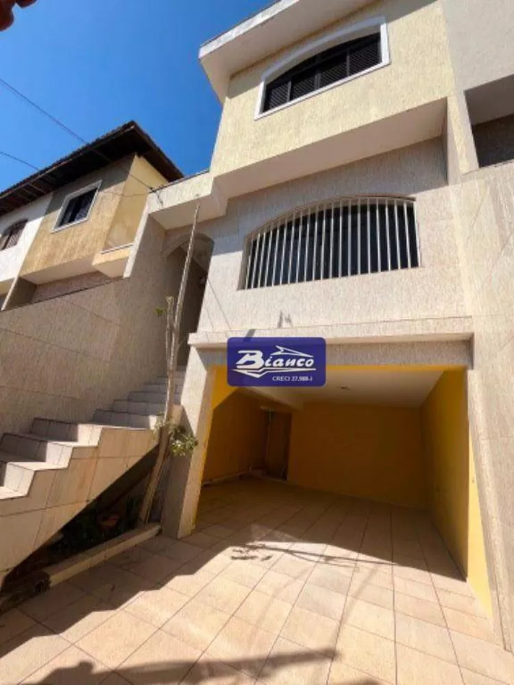 Sobrado à venda com 3 quartos, 125m² - Foto 3