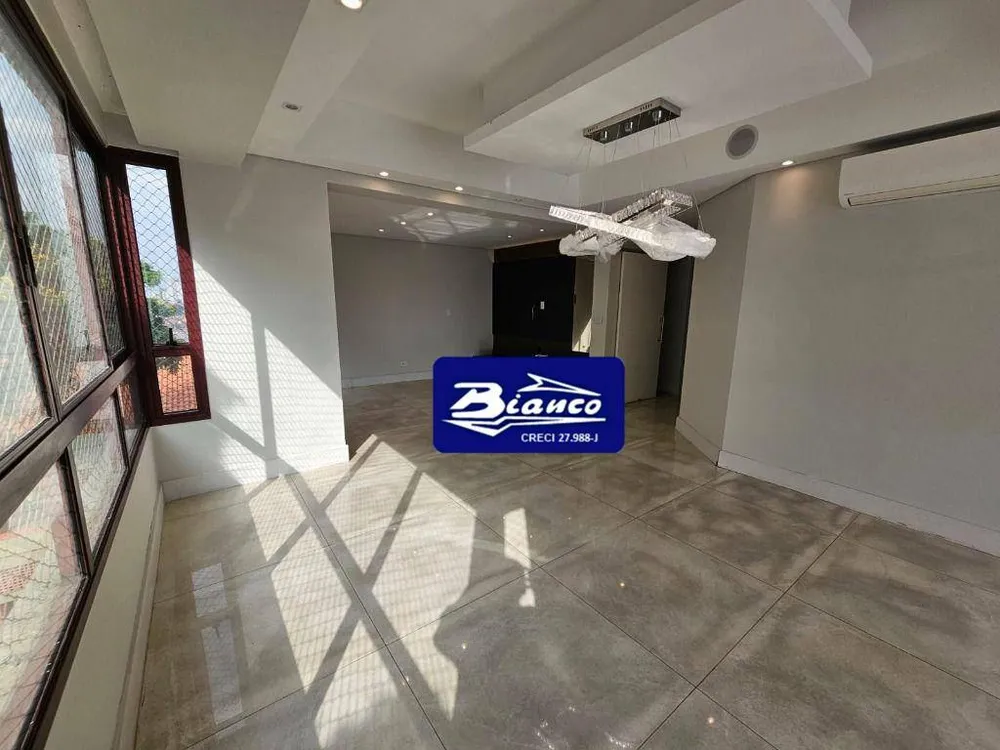 Apartamento, 3 quartos, 200 m² - Foto 1