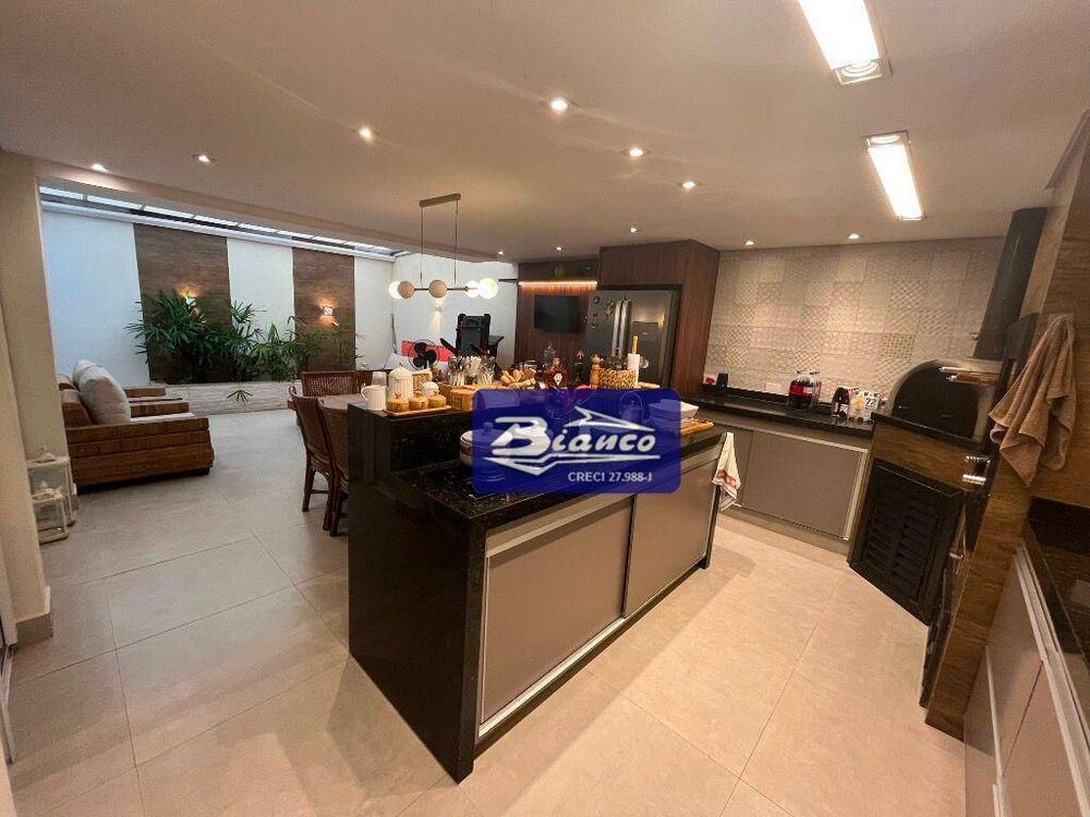 Sobrado à venda com 3 quartos, 160m² - Foto 2