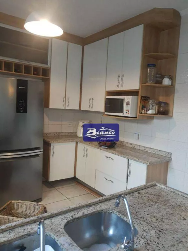 Sobrado à venda com 3 quartos, 190m² - Foto 3