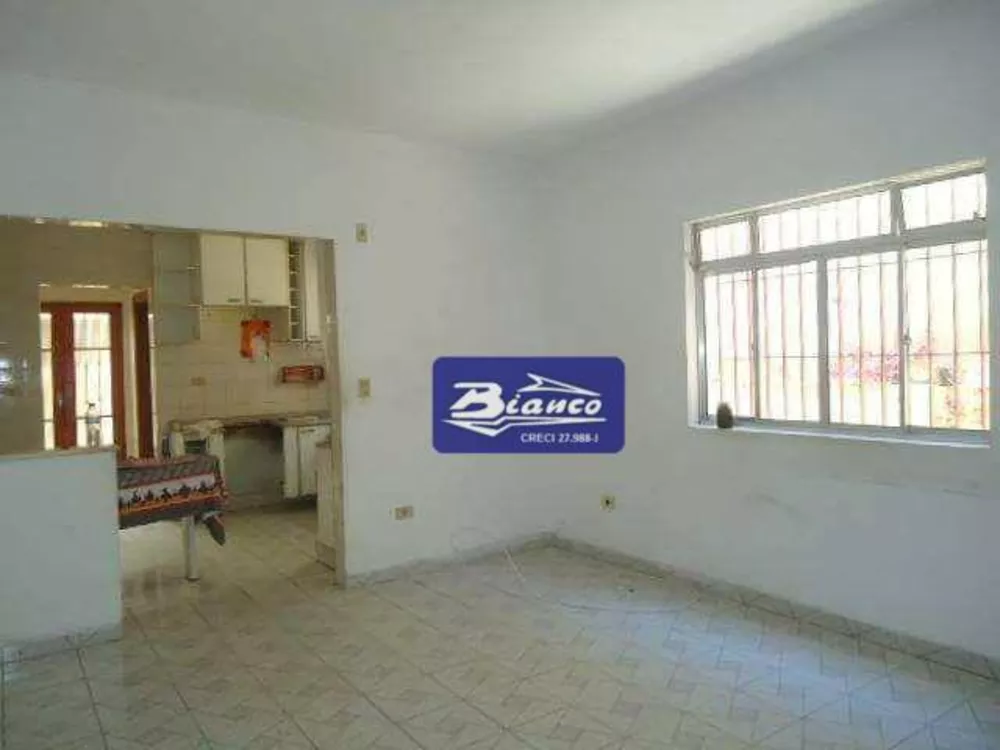 Sobrado à venda com 3 quartos, 192m² - Foto 4