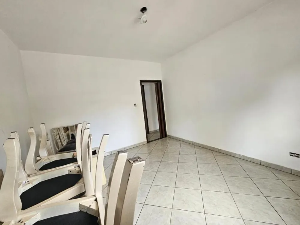 Casa, 3 quartos, 152 m² - Foto 3