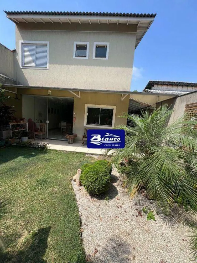Sobrado, 3 quartos, 142 m² - Foto 1