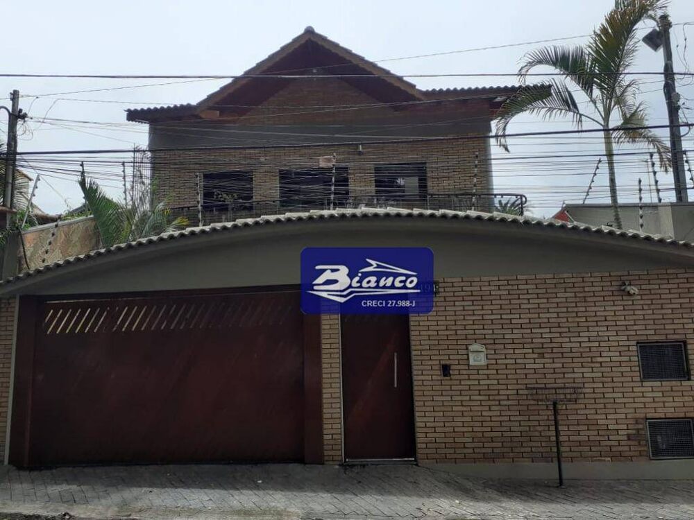 Sobrado, 3 quartos, 352 m² - Foto 1
