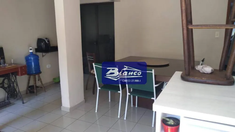 Sobrado, 3 quartos, 200 m² - Foto 2